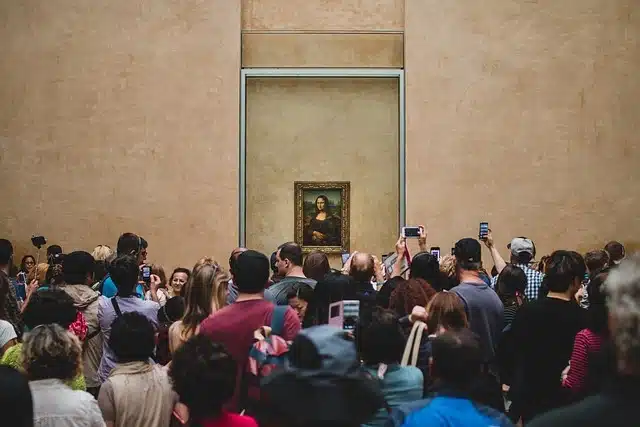 Should I buy Louvre tickets in advance to see the Mona Lisa?